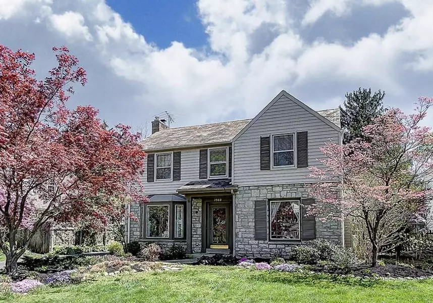 2582 Henthorn Road, Upper Arlington, OH 43221