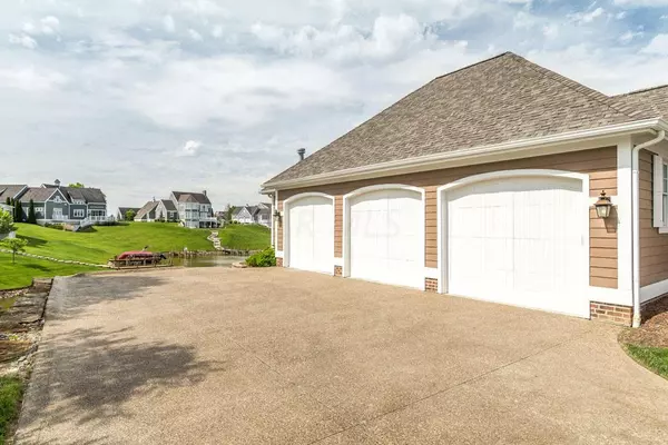 Thornville, OH 43076,9925 Osprey Court