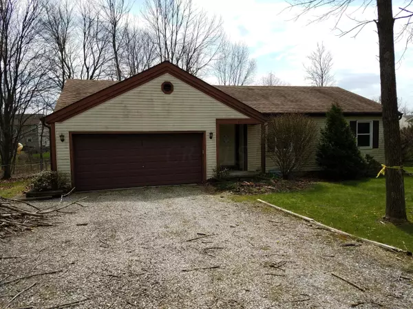 37 Kauai Court, Pataskala, OH 43062