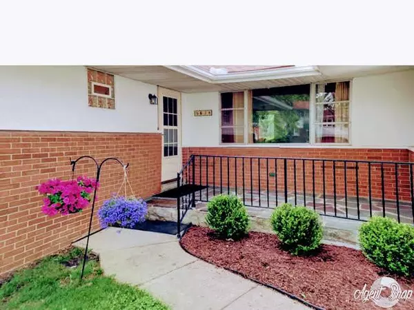 5634 Sandalwood Boulevard, Columbus, OH 43229