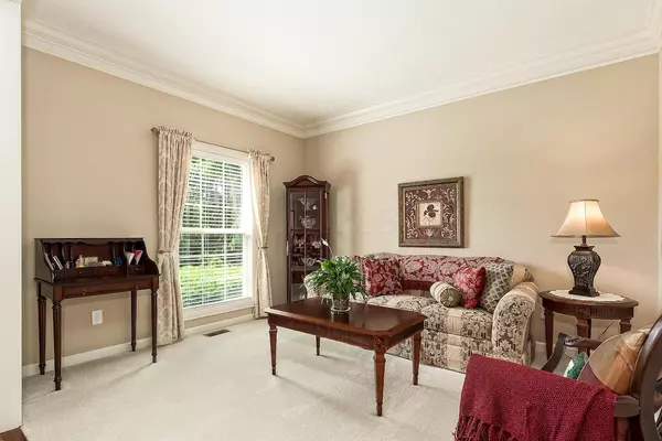 Dublin, OH 43017,5766 Courtier Court