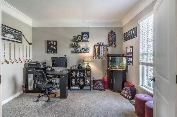 Columbus, OH 43235,1329 Harran Avenue