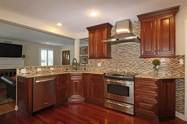 Columbus, OH 43214,175 Deland Avenue