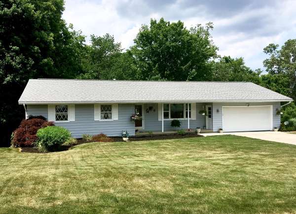 47 Delmar Stroll Road,  Newark,  OH 43056