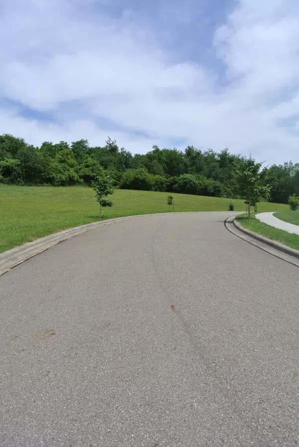 Thornville, OH 43076,127 Honeysuckle Lane