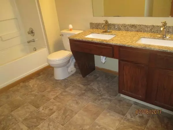 Columbus, OH 43227,3280 Waverly Court