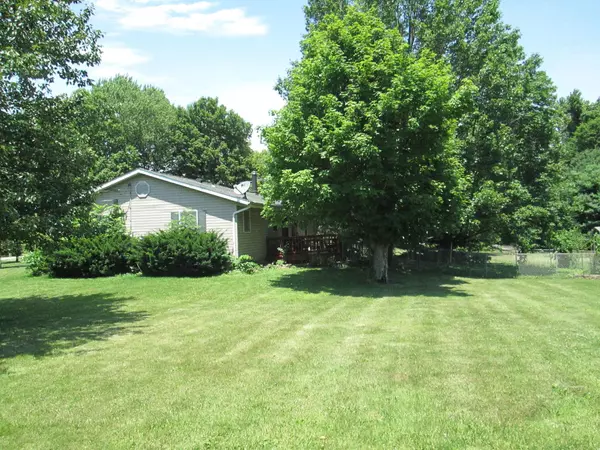 Thornville, OH 43076,58 Maple Street