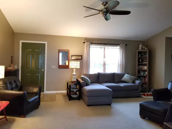 Mechanicsburg, OH 43044,6 School Street