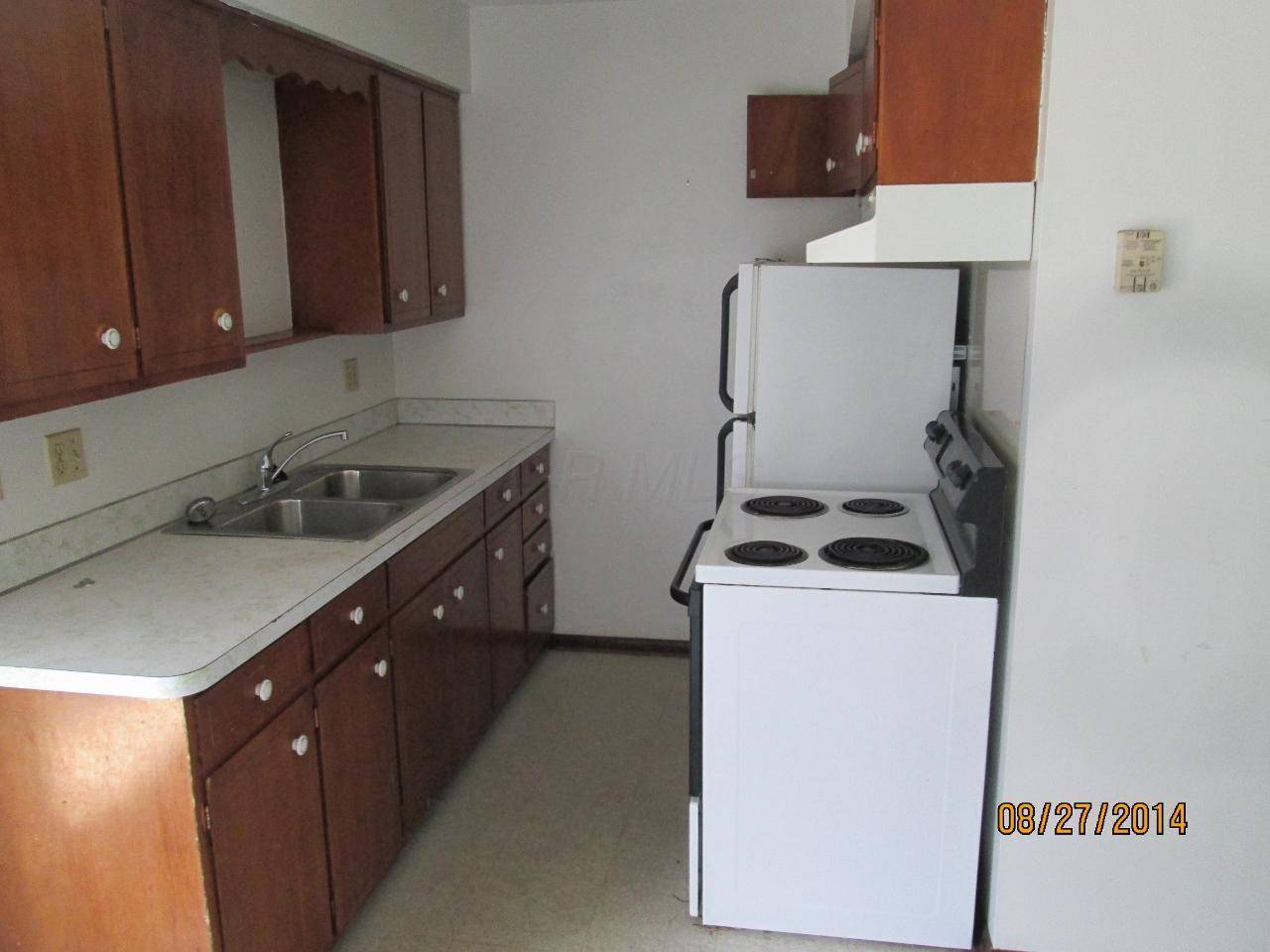 Columbus, OH 43228,1128 Arnelle Court