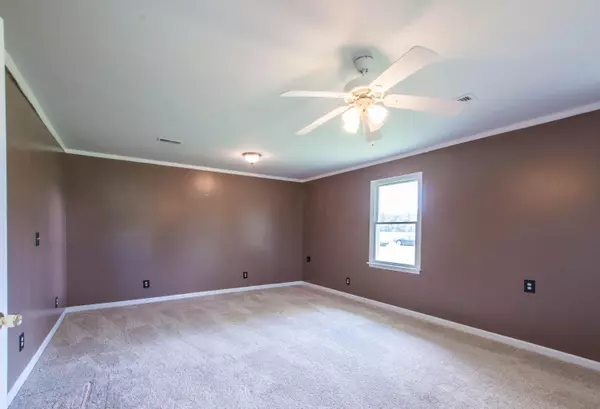 London, OH 43140,3990 Old Columbus Road