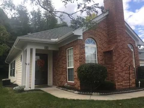 137 Glade Springs Drive, Blacklick, OH 43004