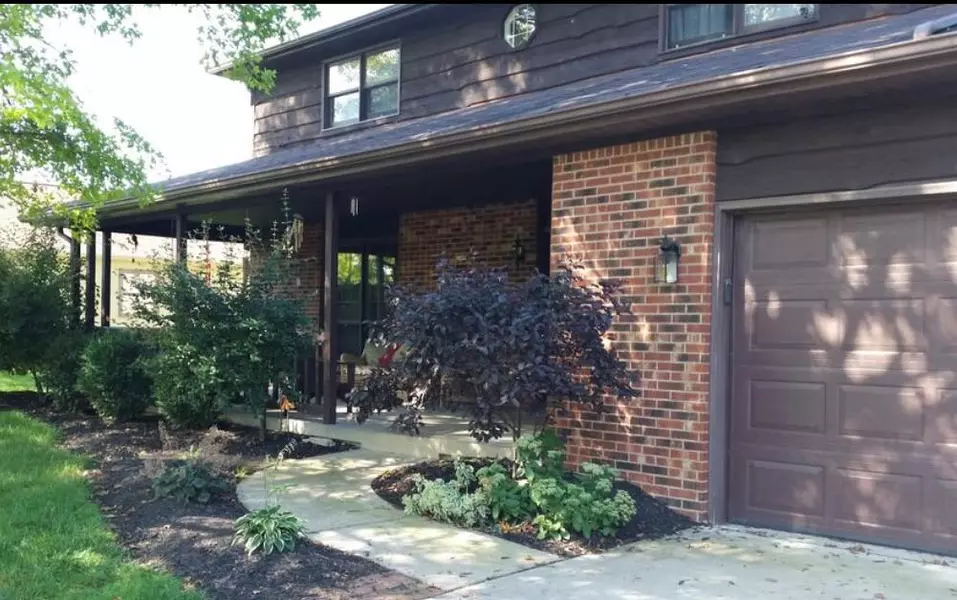 6221 Beaver Lake Drive, Grove City, OH 43123