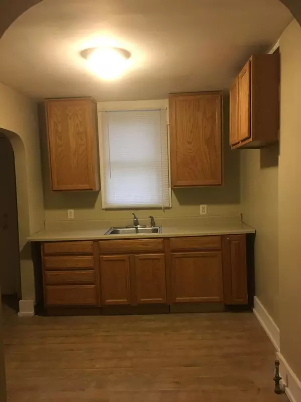 Columbus, OH 43206,1088 Siebert Street #90