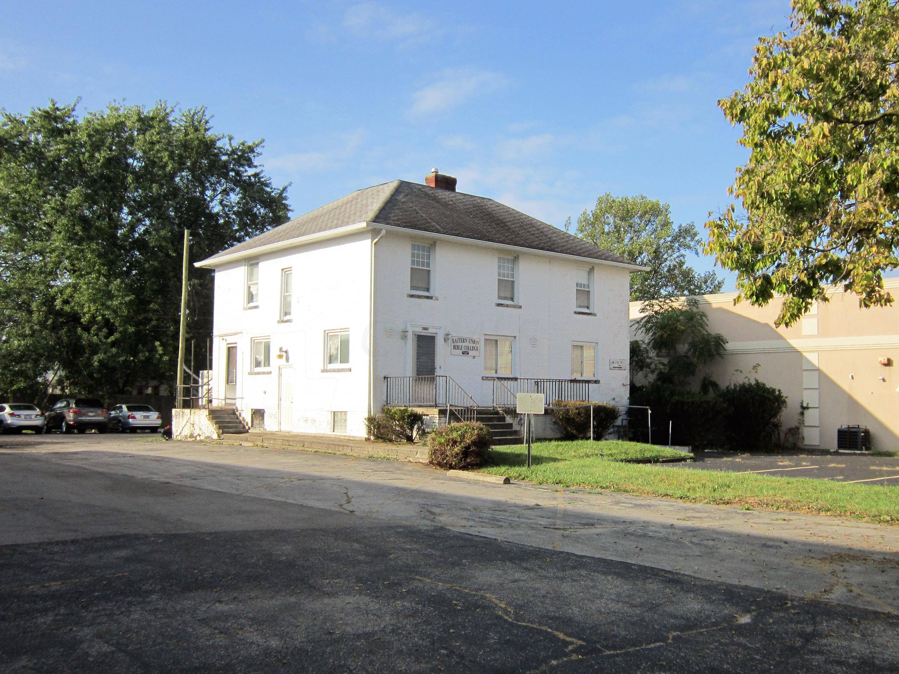 Whitehall, OH 43213,4125 E Main Street