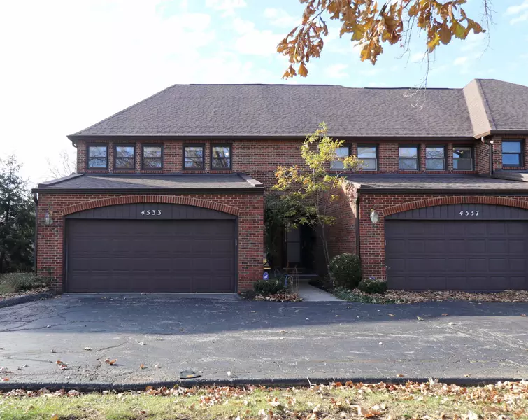 4533 Carriage Hill Lane, Upper Arlington, OH 43220