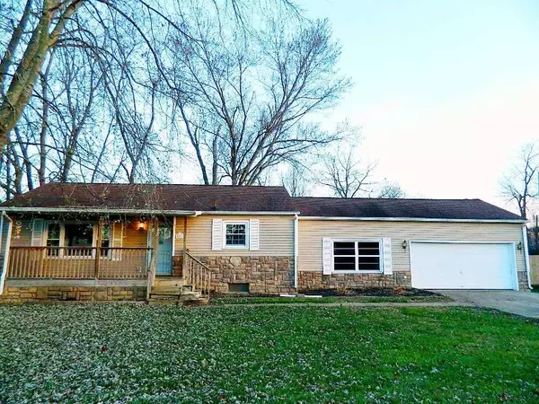 838 Crescent Drive, Heath, OH 43056