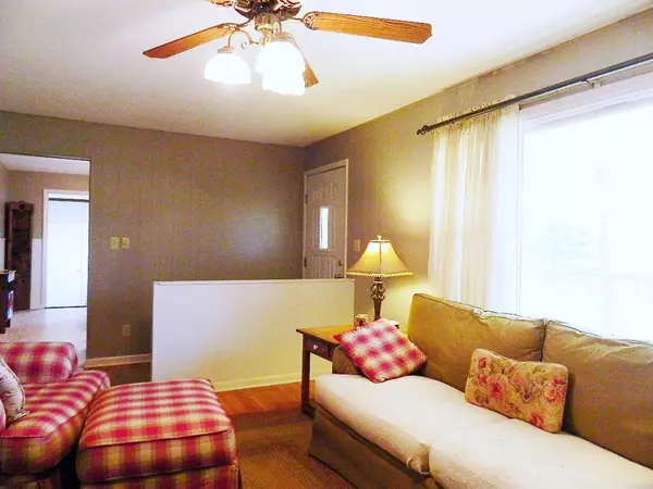 Heath, OH 43056,838 Crescent Drive