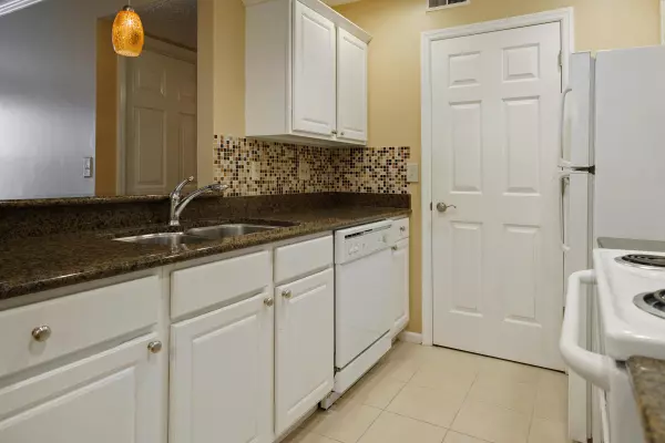 Columbus, OH 43228,5534 Garden Ridge