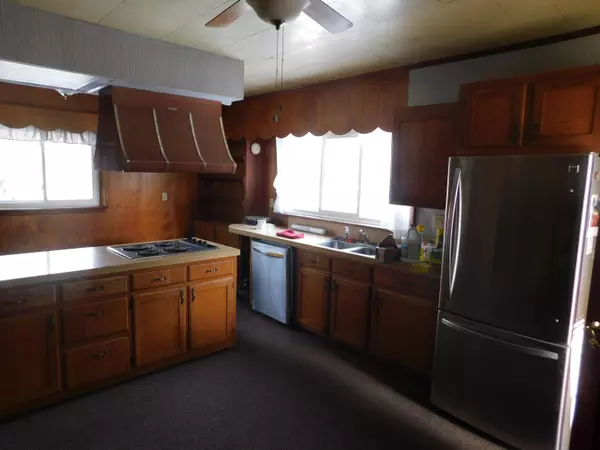 West Mansfield, OH 43358,20511 Treaty Line Road