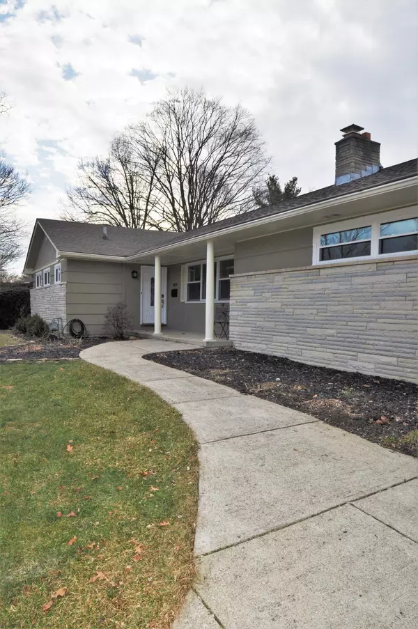 Upper Arlington, OH 43220,3879 Chiselhurst Place