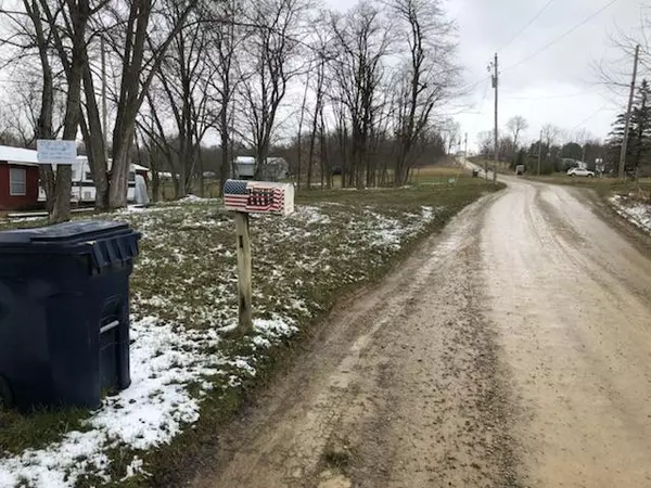 Mount Perry, OH 43760,13545 Township Road 59