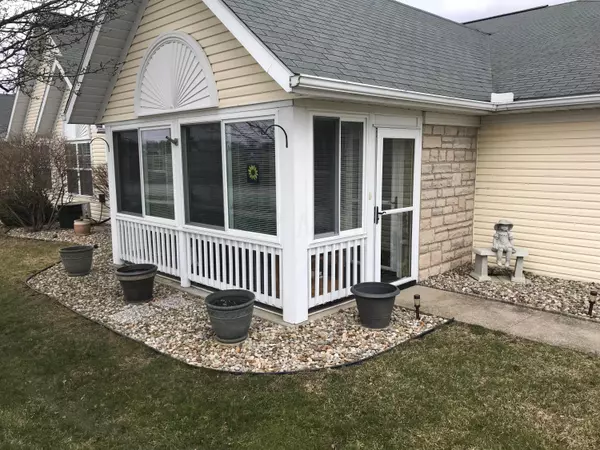 657 Villa Drive, Ontario, OH 44906