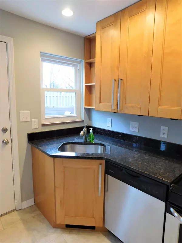 Columbus, OH 43212,1795 Northwest Boulevard