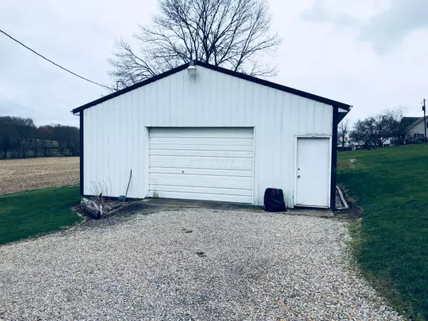 Somerset, OH 43783,7005 Township Road 117