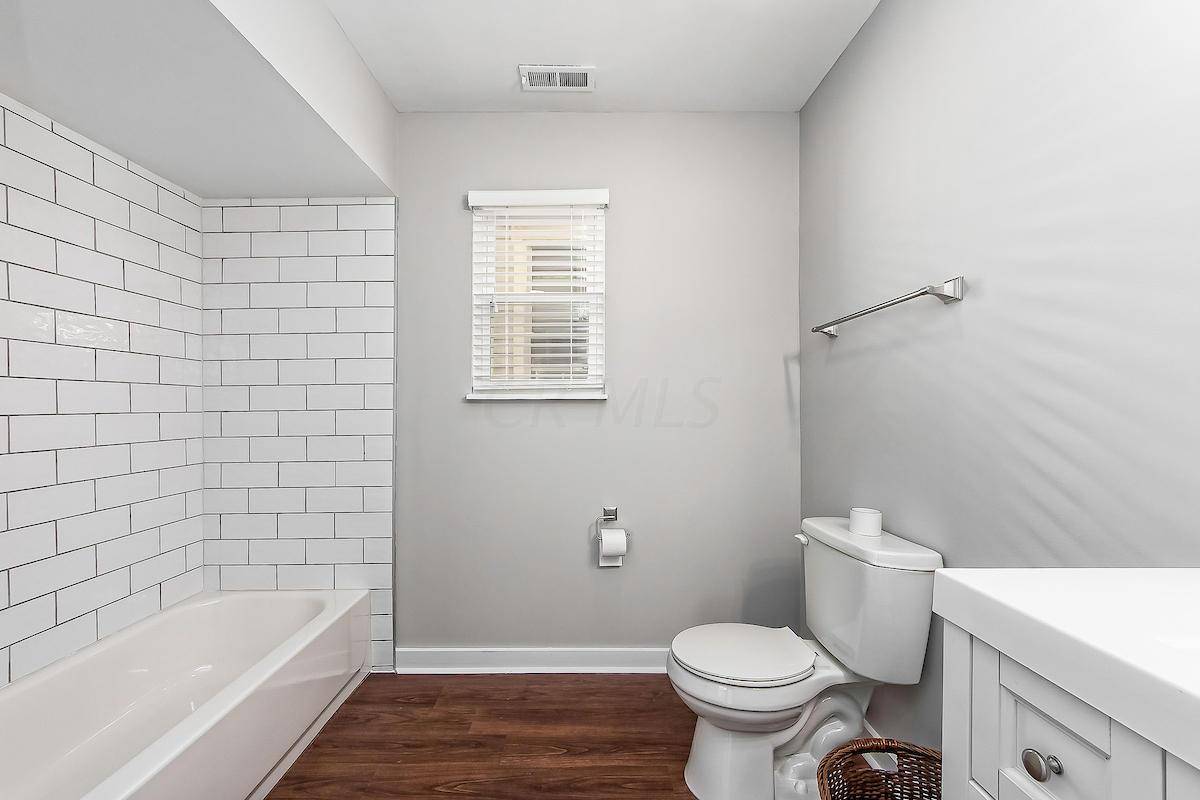 Columbus, OH 43201,380 W 2nd Avenue #82