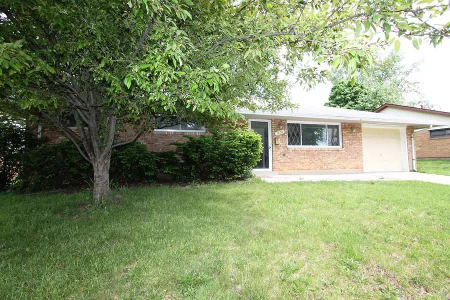 1805 Pickering Drive, Reynoldsburg, OH 43068