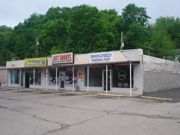 1942 Mitchell Boulevard, Springfield, OH 45503