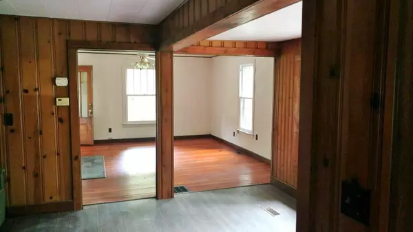 Crown City, OH 45623,1231 Teens Run Road