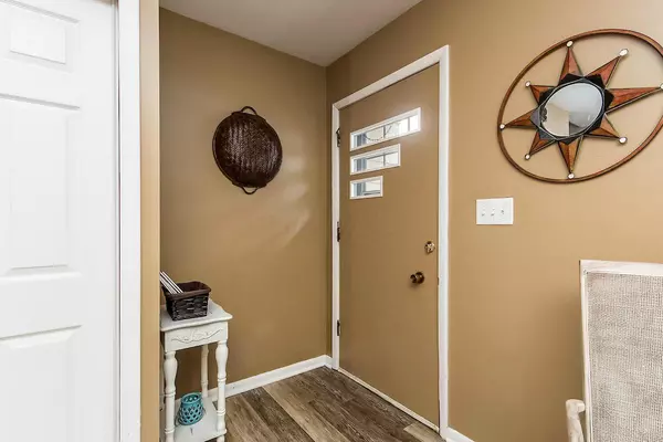 Columbus, OH 43232,5042 Holbrook Drive