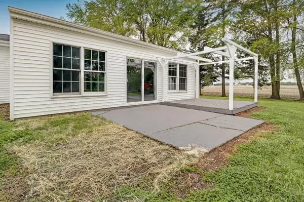 Hebron, OH 43025,110 W 2nd Avenue