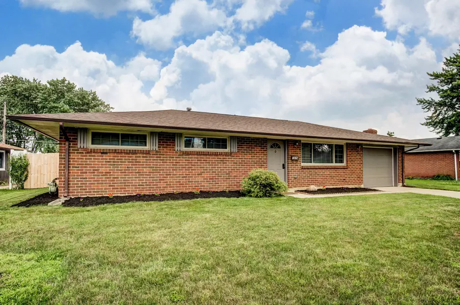 1676 Shively Road, Reynoldsburg, OH 43068