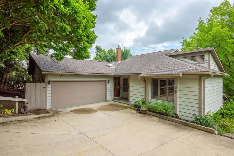 287 Crabapple Drive, Howard, OH 43028