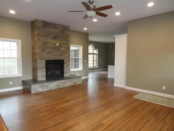 Marengo, OH 43334,4499 Township Road 179