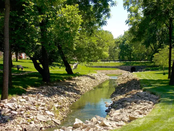 Columbus, OH 43228,568 Dlyn Street #G-10