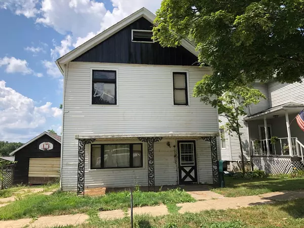 321 N Pleasant Street, New Lexington, OH 43764