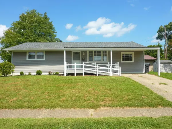 220 Fieldpoint Road, Heath, OH 43056