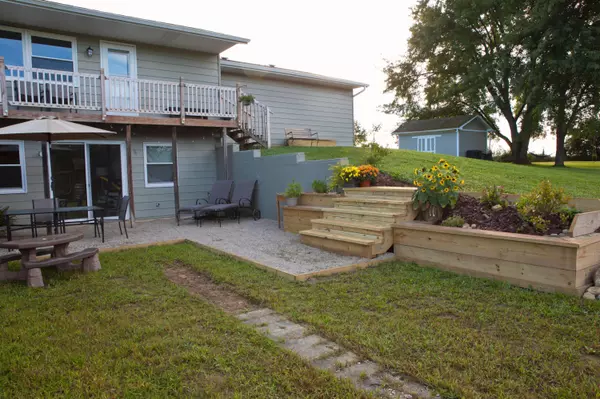 London, OH 43140,6216 Woods And West