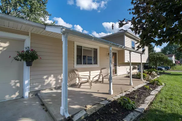 Gahanna, OH 43230,212 Moorfield Drive