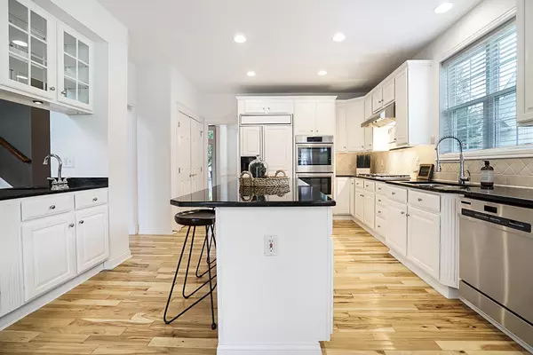 New Albany, OH 43054,7116 Tumblebrook Drive