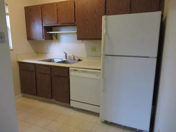 Columbus, OH 43085,7712 Kelvinway Drive #69