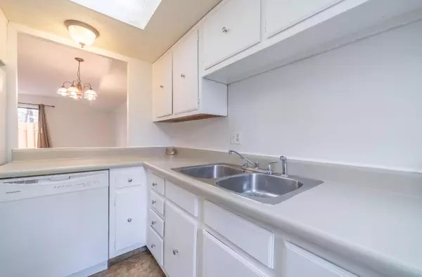 Westerville, OH 43081,86 Lancelot Lane