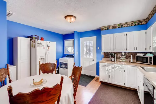 Reynoldsburg, OH 43068,916 Hillridge Road
