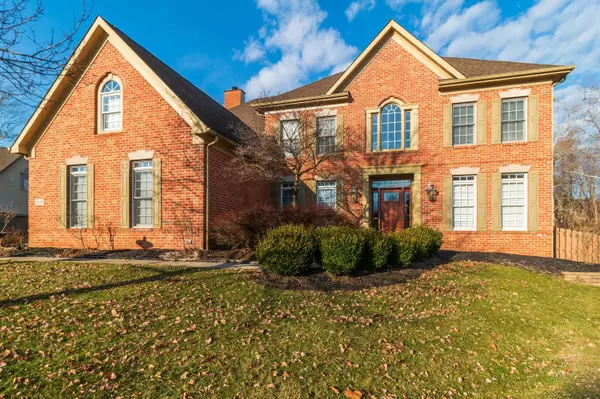 13233 Waterton Drive, Pickerington, OH 43147