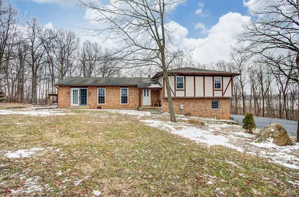 2710 County Road 9, Bellefontaine, OH 43311