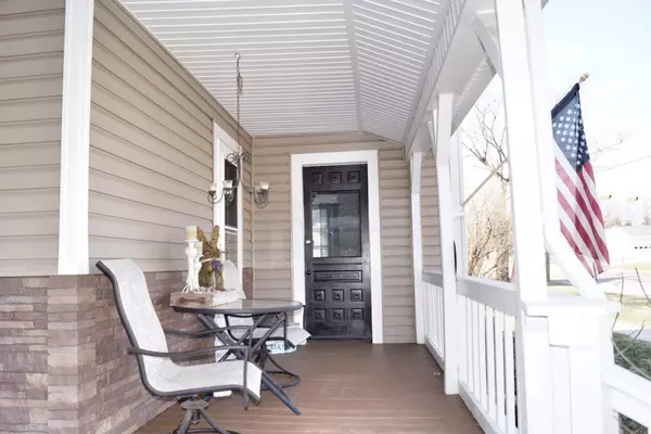 West Mansfield, OH 43358,283 N Main Street