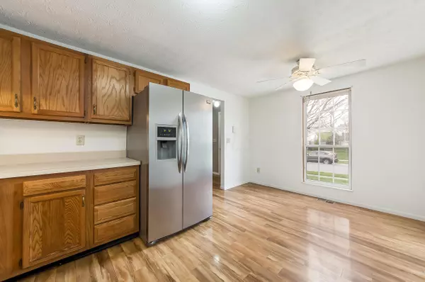 Columbus, OH 43228,4877 River Trail Court